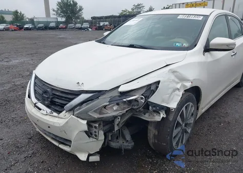 2018 Nissan Altima 2.5 Sl z USA, uszkodzony, nr VIN 1N4AL3AP8JC119140